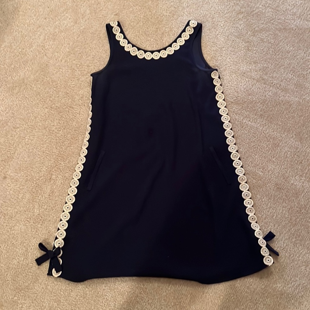 Lilly Pulitzer size 2 navy and gold dress